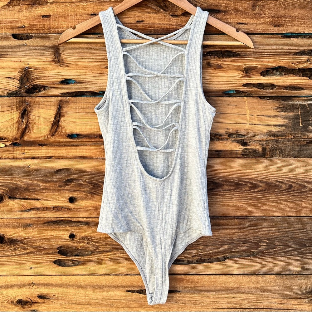 ABERCROMBIE & FITCH | NEW Ribbed Gray Criss Cross Sleeveless Bodysuit S